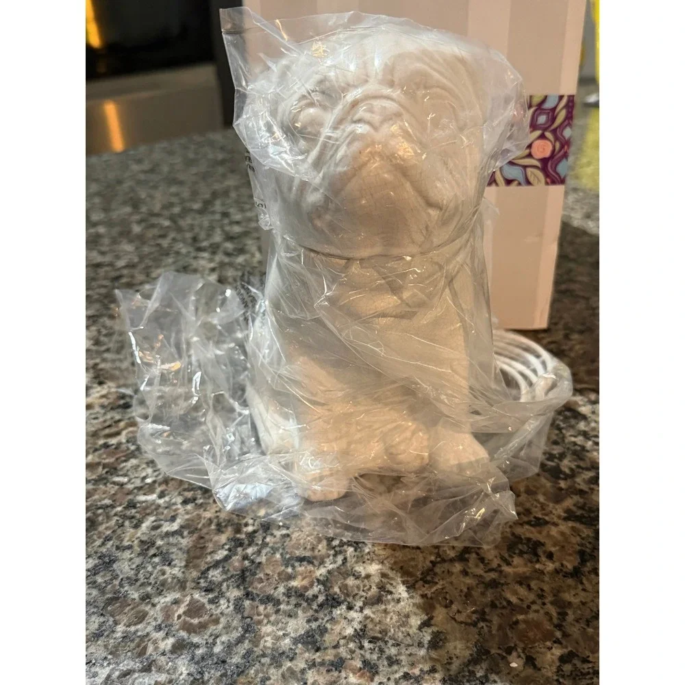 Scentsy Pug Warmer White Crackle Glaze Ceramic Electric Wax Melter Full Size Dog